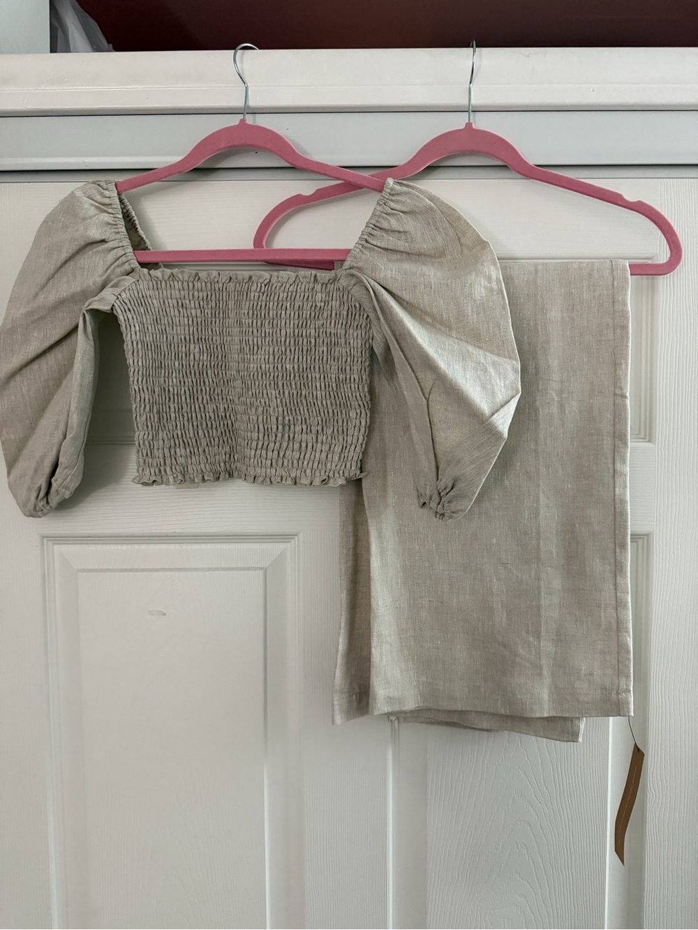 Reformation Linen Set - Picture 7 of 8